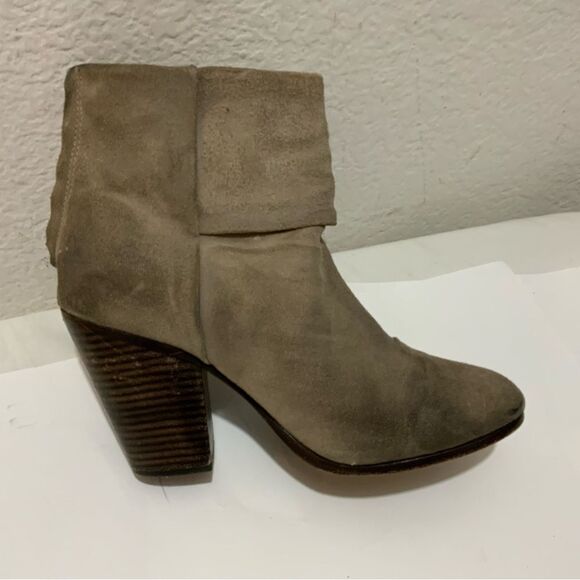 Rag & Bone Classic Distressed Newbury Booties Tan Suede 38 - Picture 3 of 14